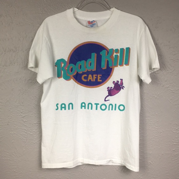 Hanes Tops - 90's Vintage Road Kill Cafe San Antonio T-Shirt M